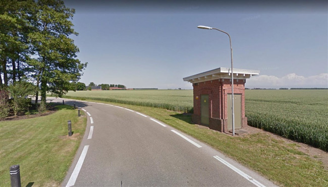Hoofdweg Oost 77, Nieuwolda.
              <br/>
              Google Maps, 2016